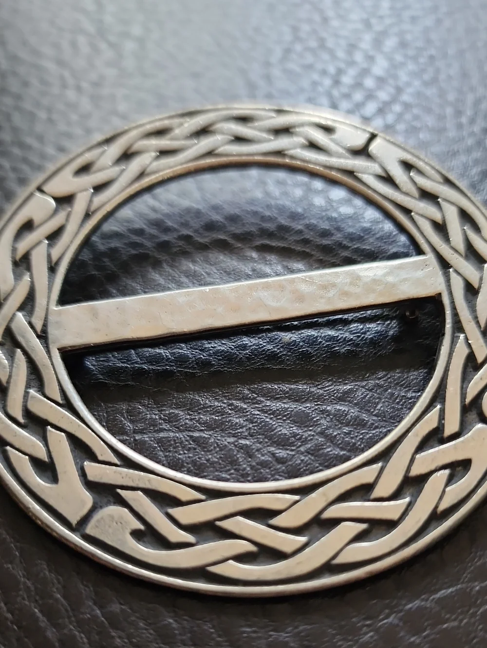 VTG Pewter Celtic Knot Round Brooch